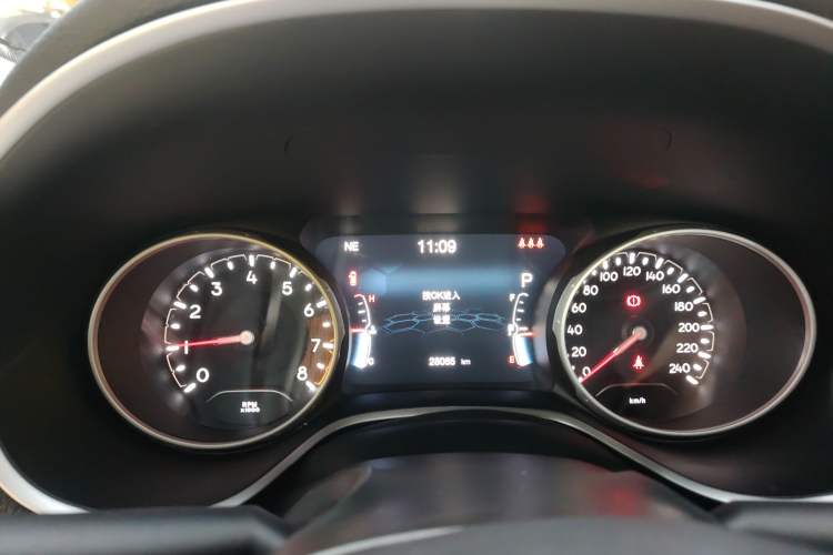 Used Jeep Compass 2020 220T Automatic Elite Edition Instrument Cluster