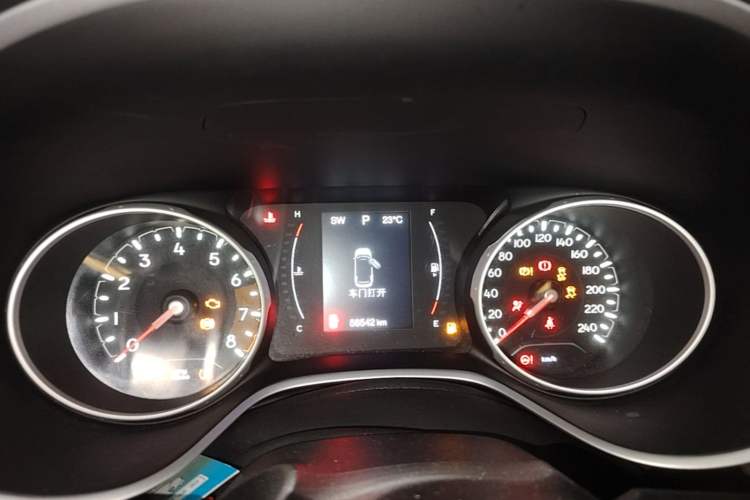 Used Jeep Compass 2020 220T Automatic Leading Edition Instrument Cluster