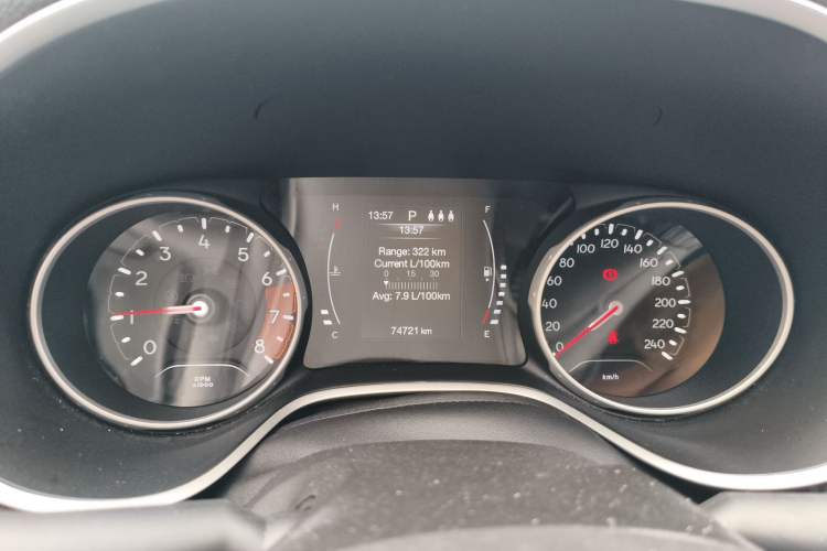Used Jeep Compass 2020 220T Automatic Leading Edition Instrument Cluster