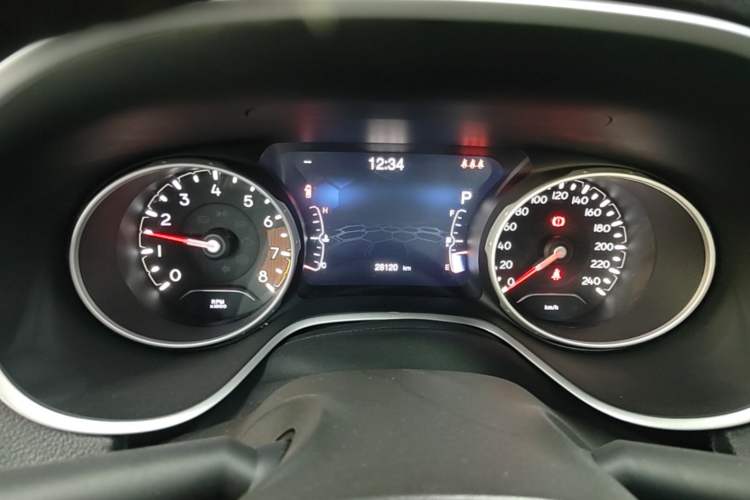 Used Jeep Compass 2020 220T Automatic Elite Edition Instrument Cluster