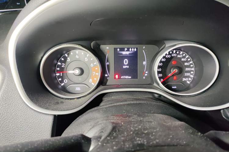 Used Jeep Compass 2020 220T Automatic Leading Edition Instrument Cluster