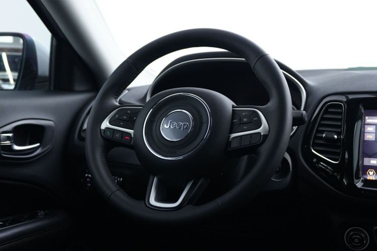 Used Jeep Compass 2020 220T Automatic Elite Edition Interior 2