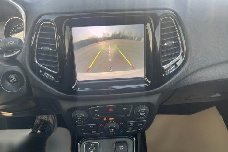 Used Jeep Compass 2020 220T Automatic Elite Edition Interior 3