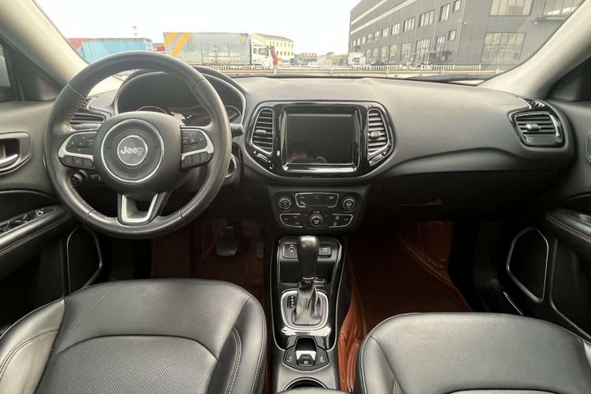 Used Jeep Compass 2020 220T Automatic Elite Edition Interior 3