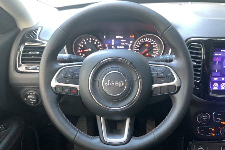 Used Jeep Compass 2020 220T Automatic Elite Edition Interior 7