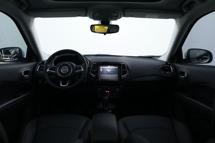 Used Jeep Compass 2020 220T Automatic Elite Edition Interior 7