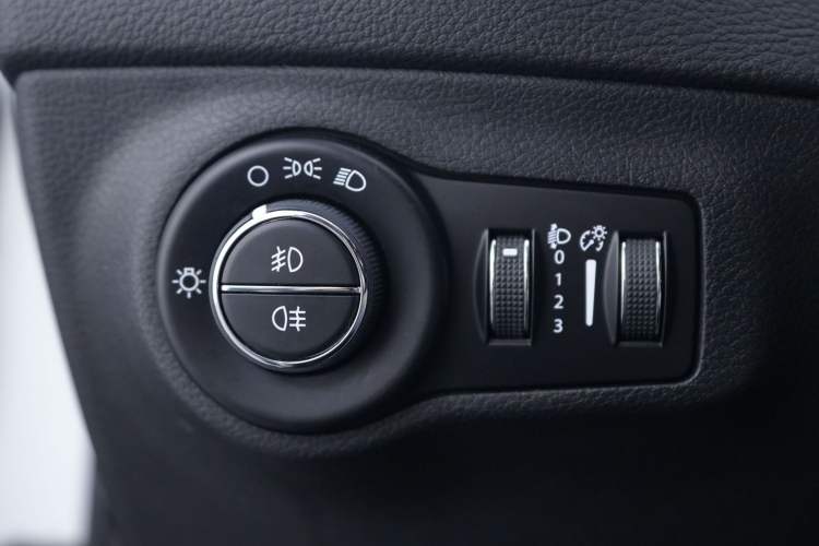 Used Jeep Compass 2020 220T Automatic Elite Edition Interior 8