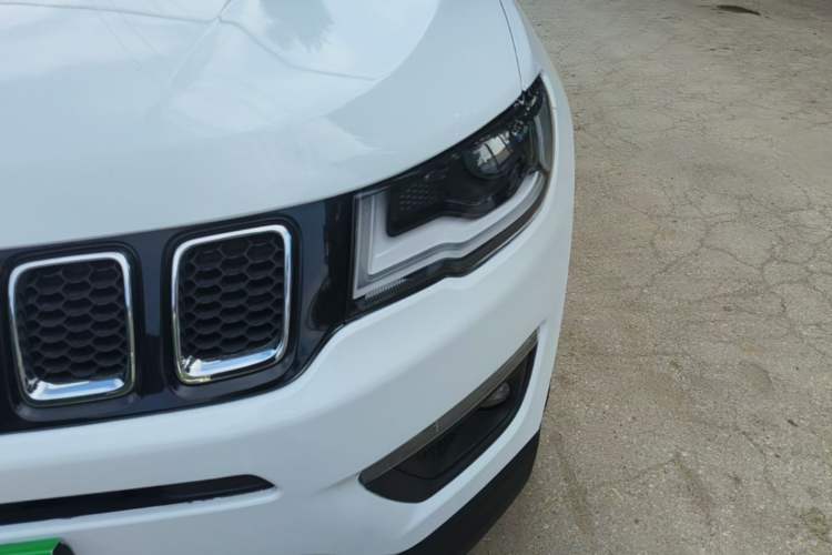 Used Jeep Compass 2020 220T Automatic Leading Edition Left Front Headlight