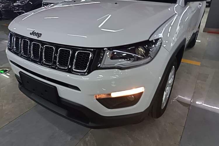 Used Jeep Compass 2020 220T Automatic Leading Edition Left Front Headlight