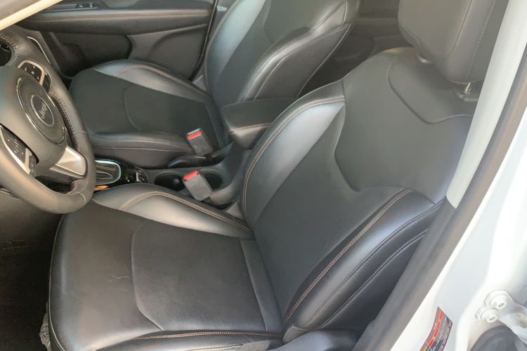 Used Jeep Compass 2020 220T Automatic Elite Edition Left Front Seat