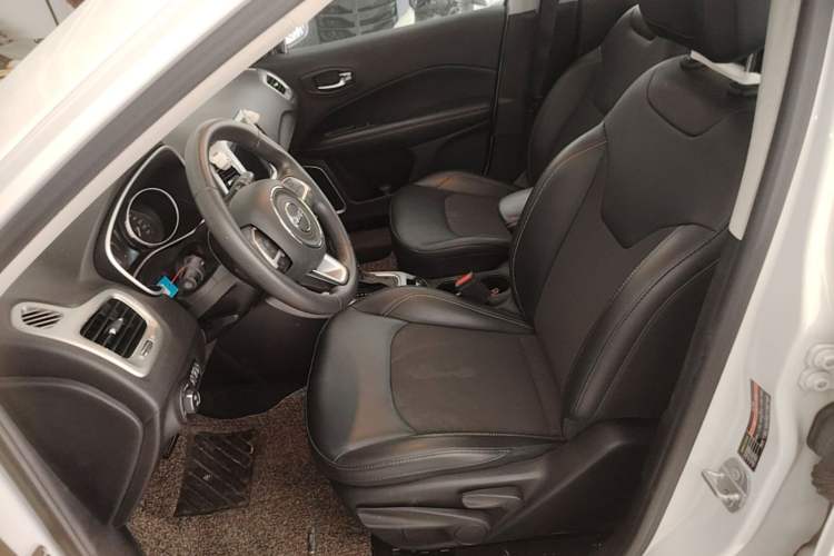 Used Jeep Compass 2020 220T Automatic Leading Edition Left Front Seat