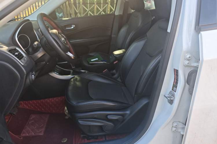 Used Jeep Compass 2020 220T Automatic Leading Edition Left Front Seat