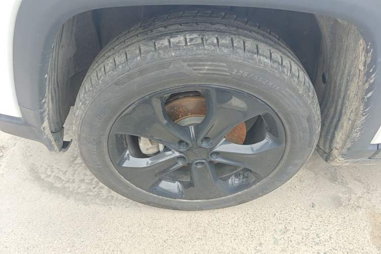 Used Jeep Compass 2020 220T Automatic Night Eagle Edition Left Front Wheel Hub