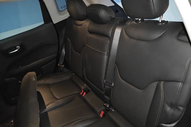 Used Jeep Compass 2020 220T Automatic Four-Wheel Drive Elite Edition Left Rear Seat