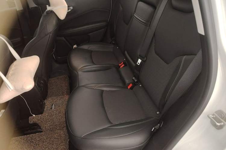 Used Jeep Compass 2020 220T Automatic Leading Edition Left Rear Seat