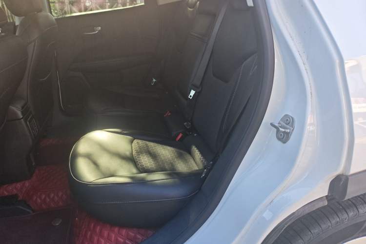 Used Jeep Compass 2020 220T Automatic Leading Edition Left Rear Seat