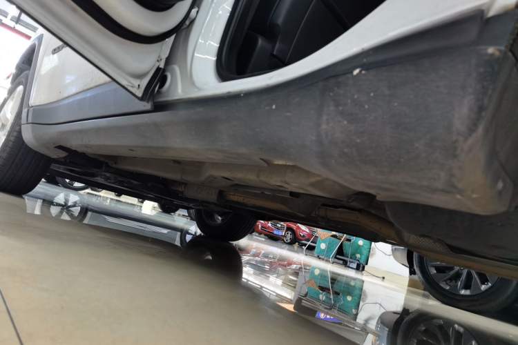 Used Jeep Compass 2020 220T Automatic Leading Edition Left Side Sill