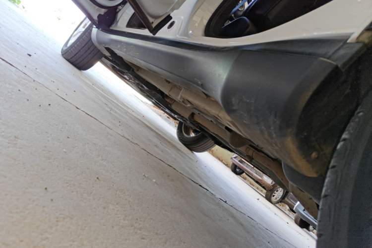 Used Jeep Compass 2020 220T Automatic Elite Edition Left Side Sill