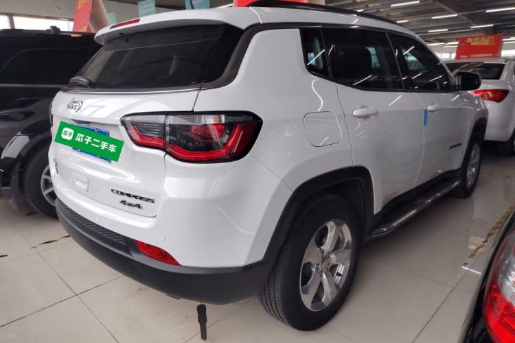Used Jeep Compass 2020 220T Automatic Leading Edition Rear Right 45 Deg