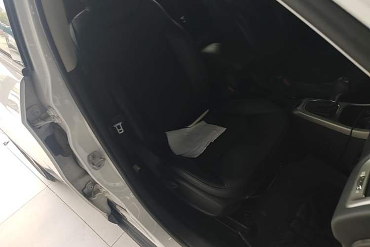 Used Jeep Compass 2020 220T Automatic Leading Edition Right Front Seat