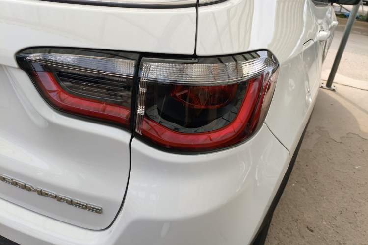 Used Jeep Compass 2020 220T Automatic Leading Edition Right Rear Taillight