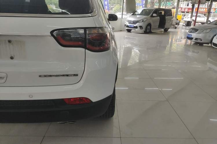 Used Jeep Compass 2020 220T Automatic Elite Edition Right Rear Taillight