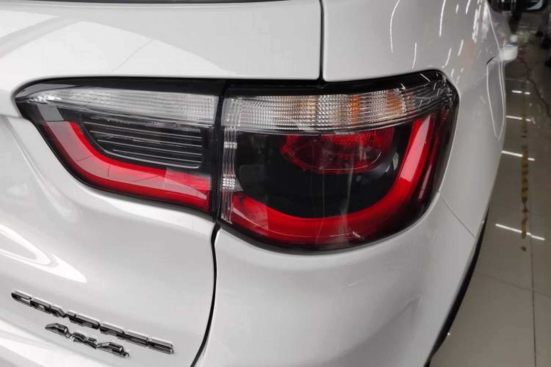 Used Jeep Compass 2020 220T Automatic Leading Edition Right Rear Taillight