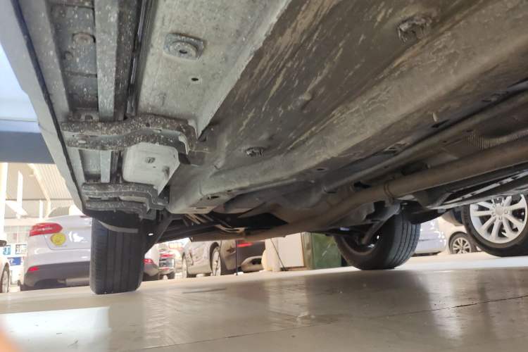 Used Jeep Compass 2020 220T Automatic Night Eagle Edition Right Side Sill