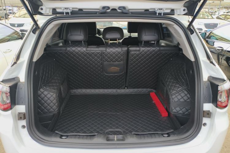 Used Jeep Compass 2020 220T Automatic Leading Edition Trunk