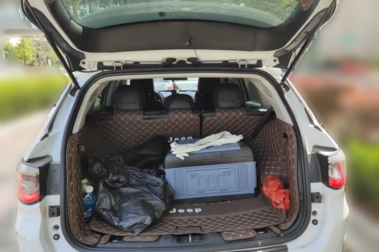 Used Jeep Compass 2020 220T Automatic Elite Edition Trunk