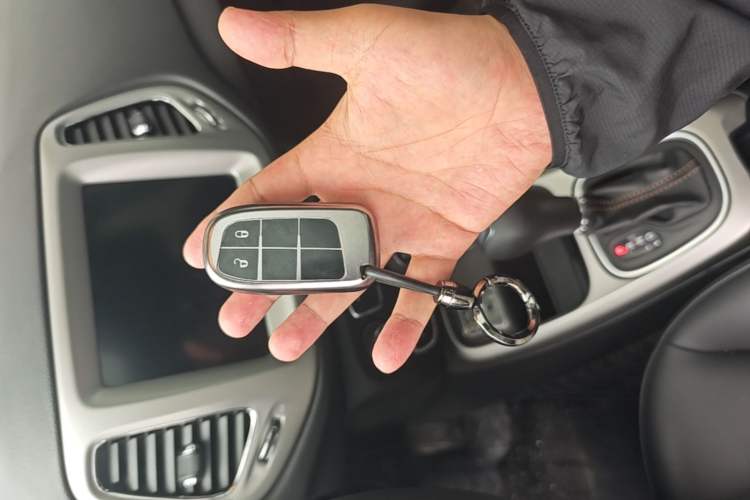 Used Jeep Compass 2020 220T Automatic Leading Edition Vehicle Key