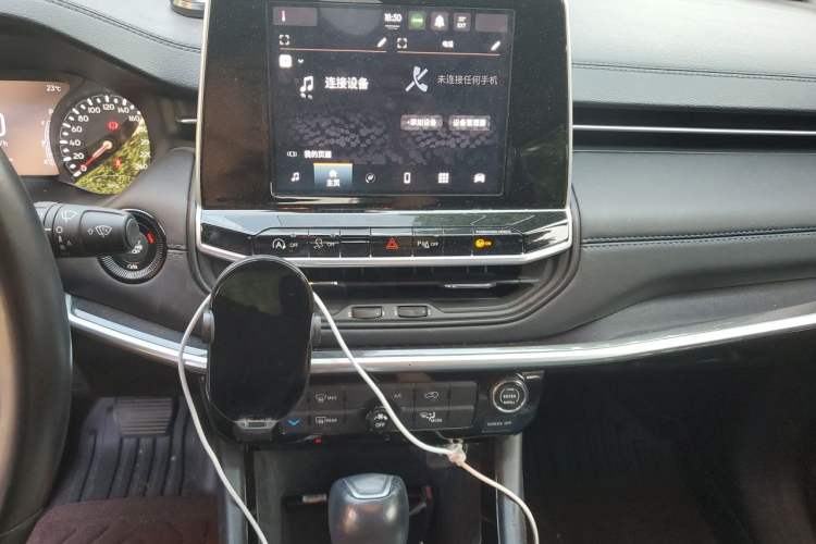 Used Jeep Compass 2021 220T Automatic Leading Edition Audio And AC Panel