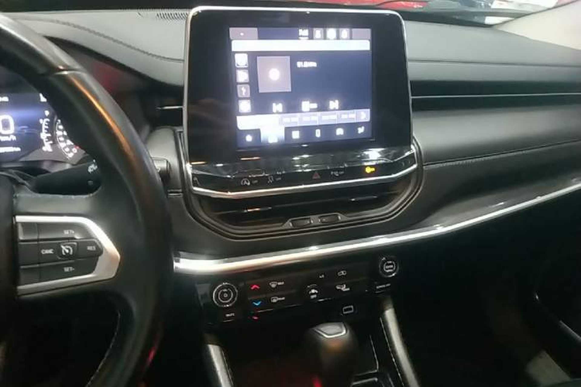 Used Jeep Compass 2021 220T Automatic Leading Edition Audio And AC Panel