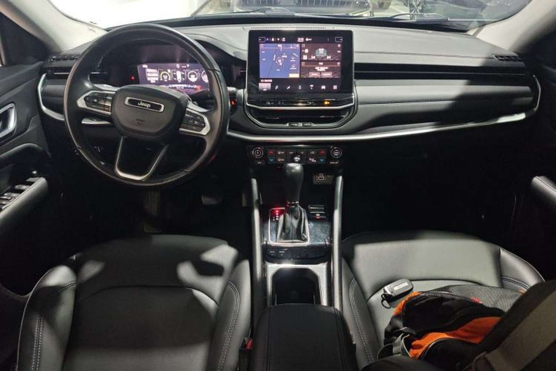 Used Jeep Compass 2021 220T Automatic Elite Edition Center Console
