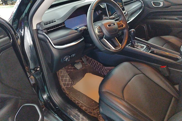Used Jeep Compass 2021 220T Automatic Elite Edition Driver Seat