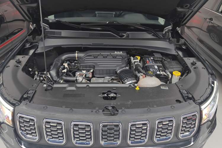 Used Jeep Compass 2021 220T Automatic Leading Edition Engine Bay