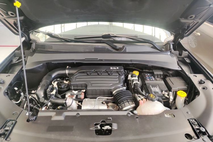 Used Jeep Compass 2021 220T Automatic Leading Edition Engine Bay