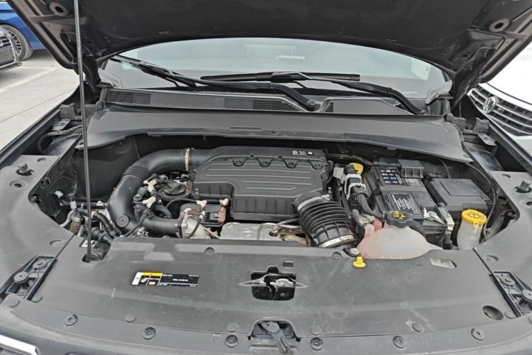 Used Jeep Compass 2021 220T Automatic Leading Edition Engine Bay