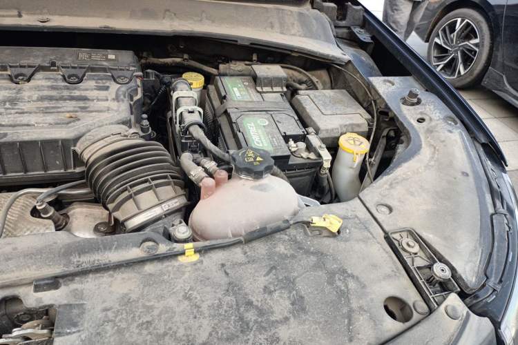 Used Jeep Compass 2021 220T Automatic Elite Edition Engine Bay Left