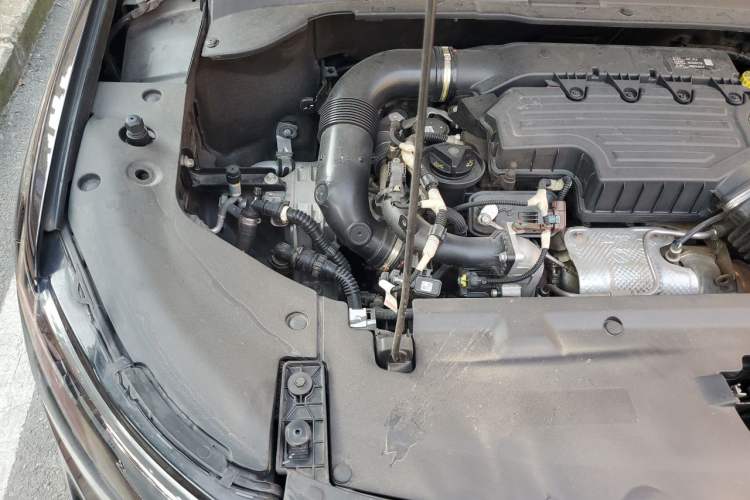 Used Jeep Compass 2021 220T Automatic Leading Edition Engine Bay Right