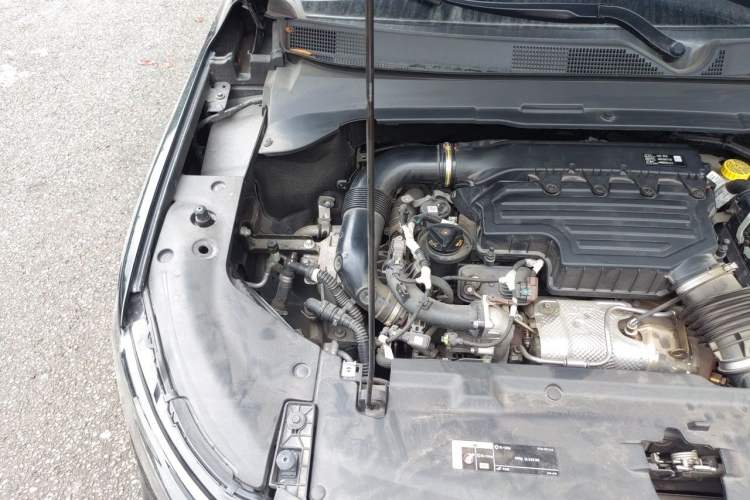 Used Jeep Compass 2021 220T Automatic Elite Edition Engine Bay Right