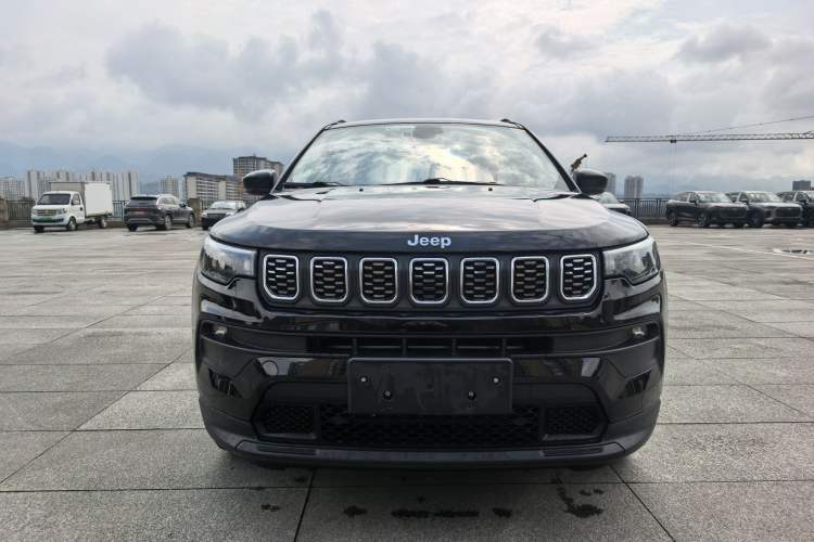 Used Jeep Compass 2021 220T Automatic Leading Edition Exterior 1