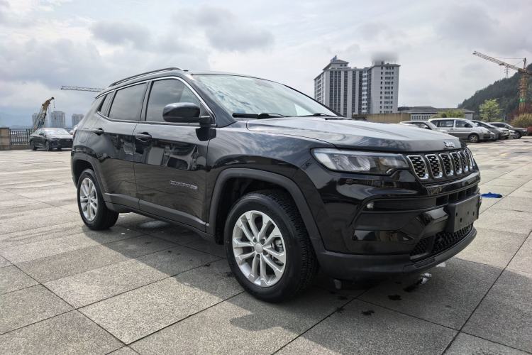 Used Jeep Compass 2021 220T Automatic Leading Edition Exterior 2