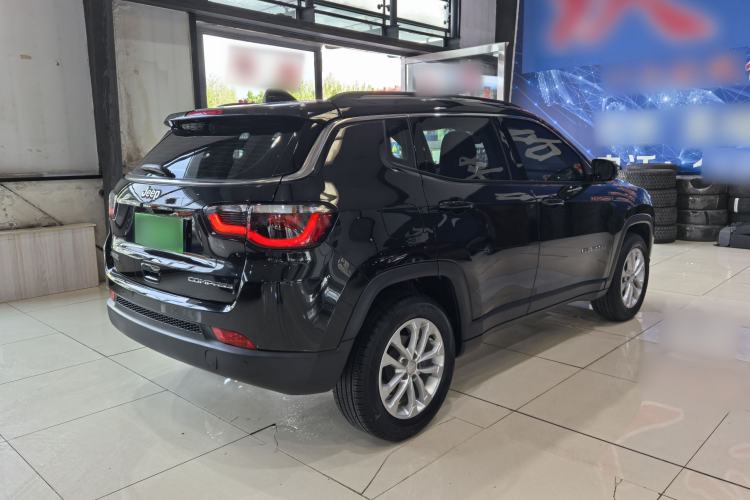 Used Jeep Compass 2021 220T Automatic Leading Edition Exterior 4
