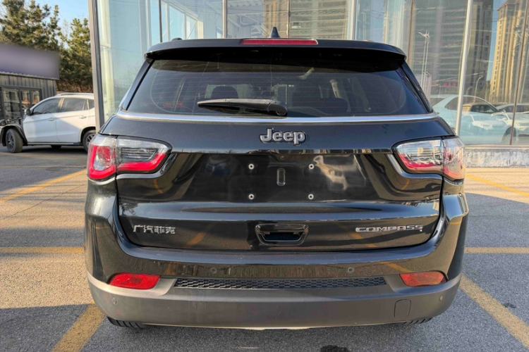 Used Jeep Compass 2021 220T Automatic Leading Edition Exterior 4