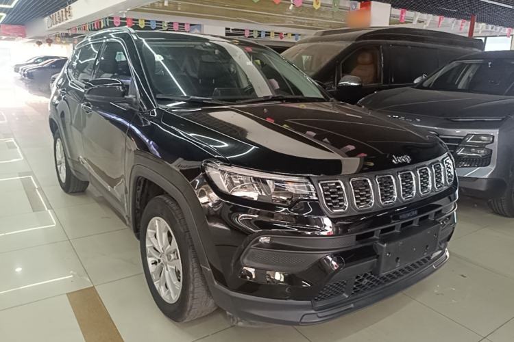 Used Jeep Compass 2021 220T Automatic Leading Edition Front Right 45 Deg