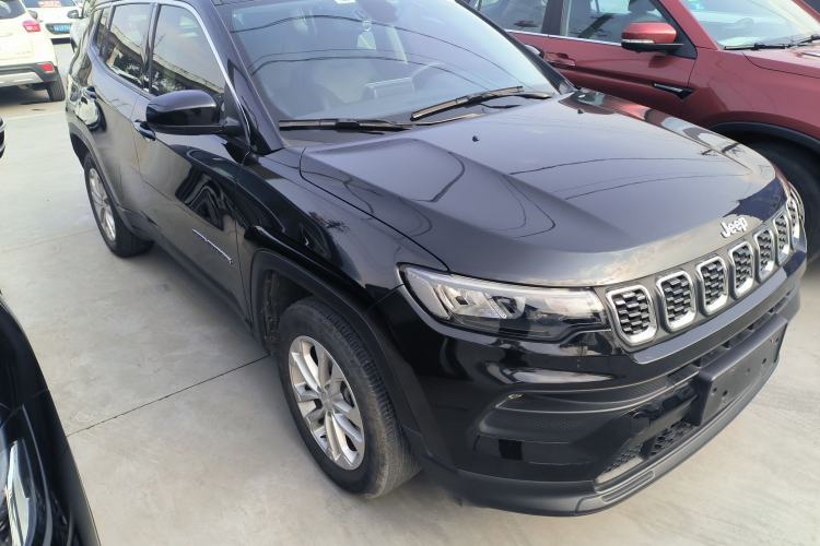 Used Jeep Compass 2021 220T Automatic Leading Edition Front Right 45 Deg