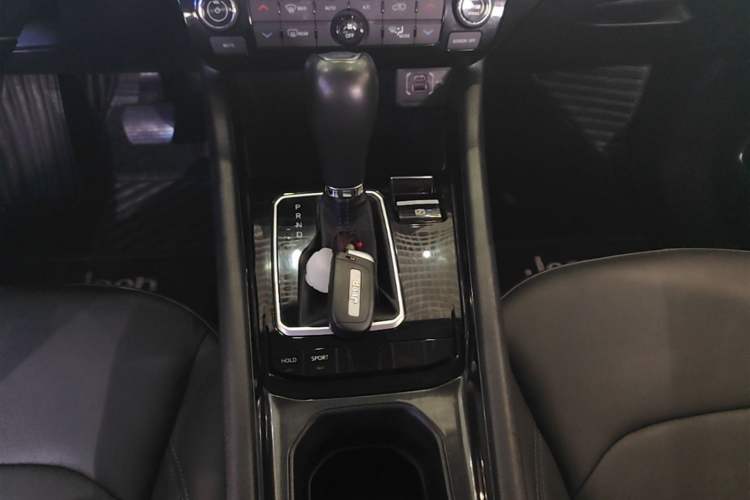 Used Jeep Compass 2021 220T Automatic Elite Edition Gear Lever