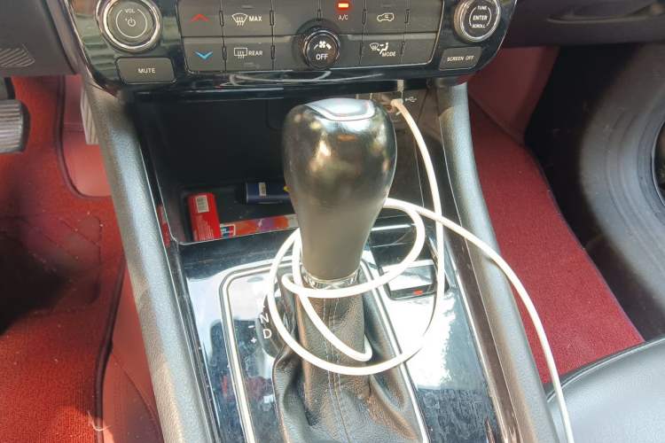 Used Jeep Compass 2021 220T Automatic Elite Edition Gear Lever