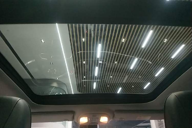 Used Jeep Compass 2021 220T Automatic Leading Edition Headliner